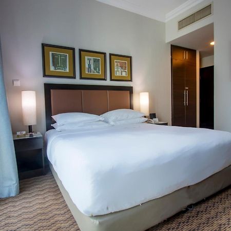 Al Manzel Hotel Apartments Abu Dhabi Exterior photo