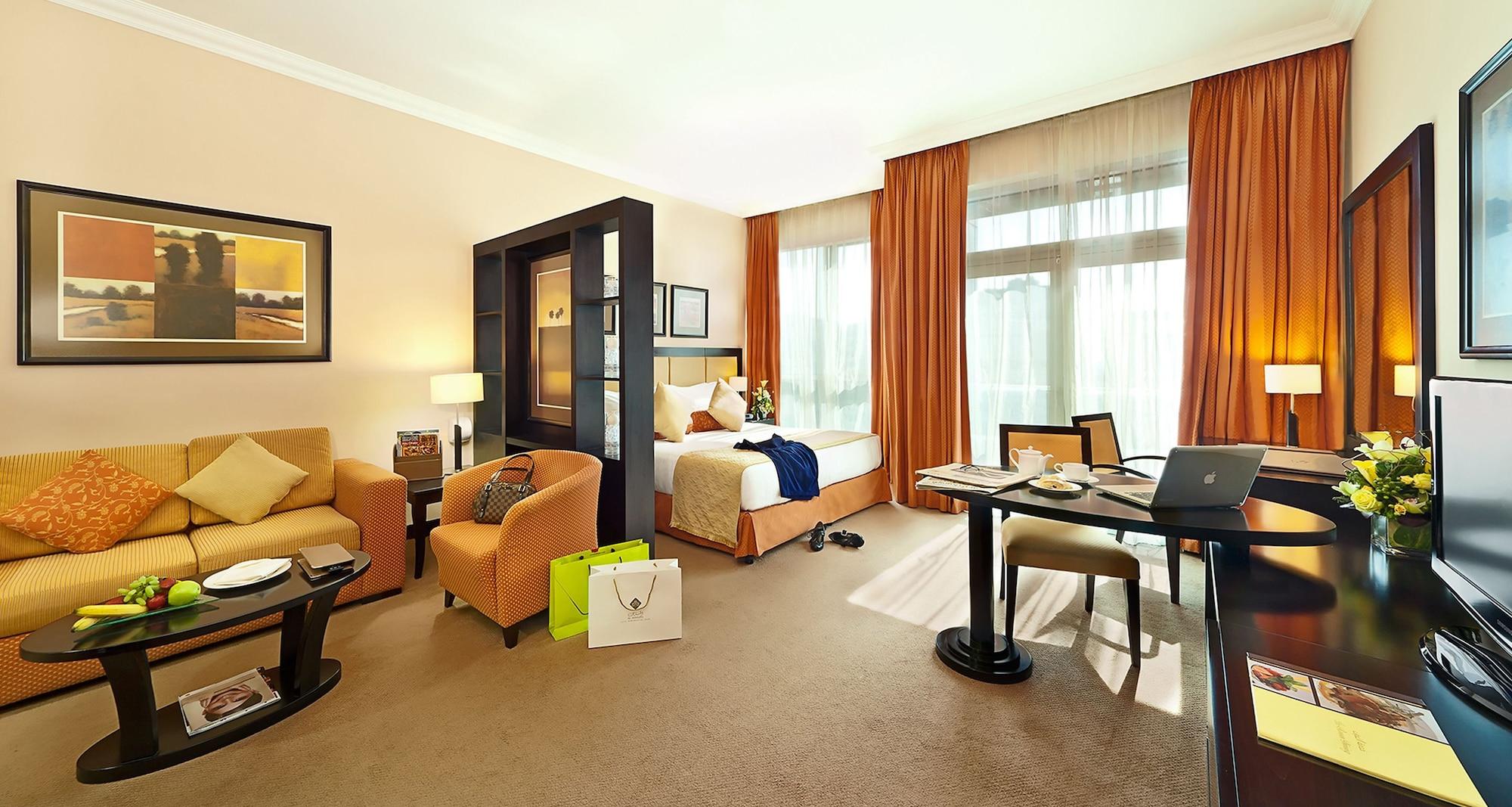 Al Manzel Hotel Apartments Abu Dhabi Exterior photo